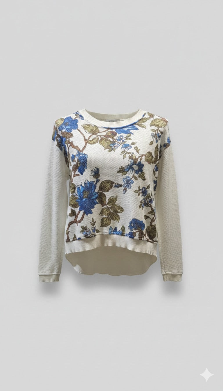 White Full sleeves shirt with blue details on top of it ( small )