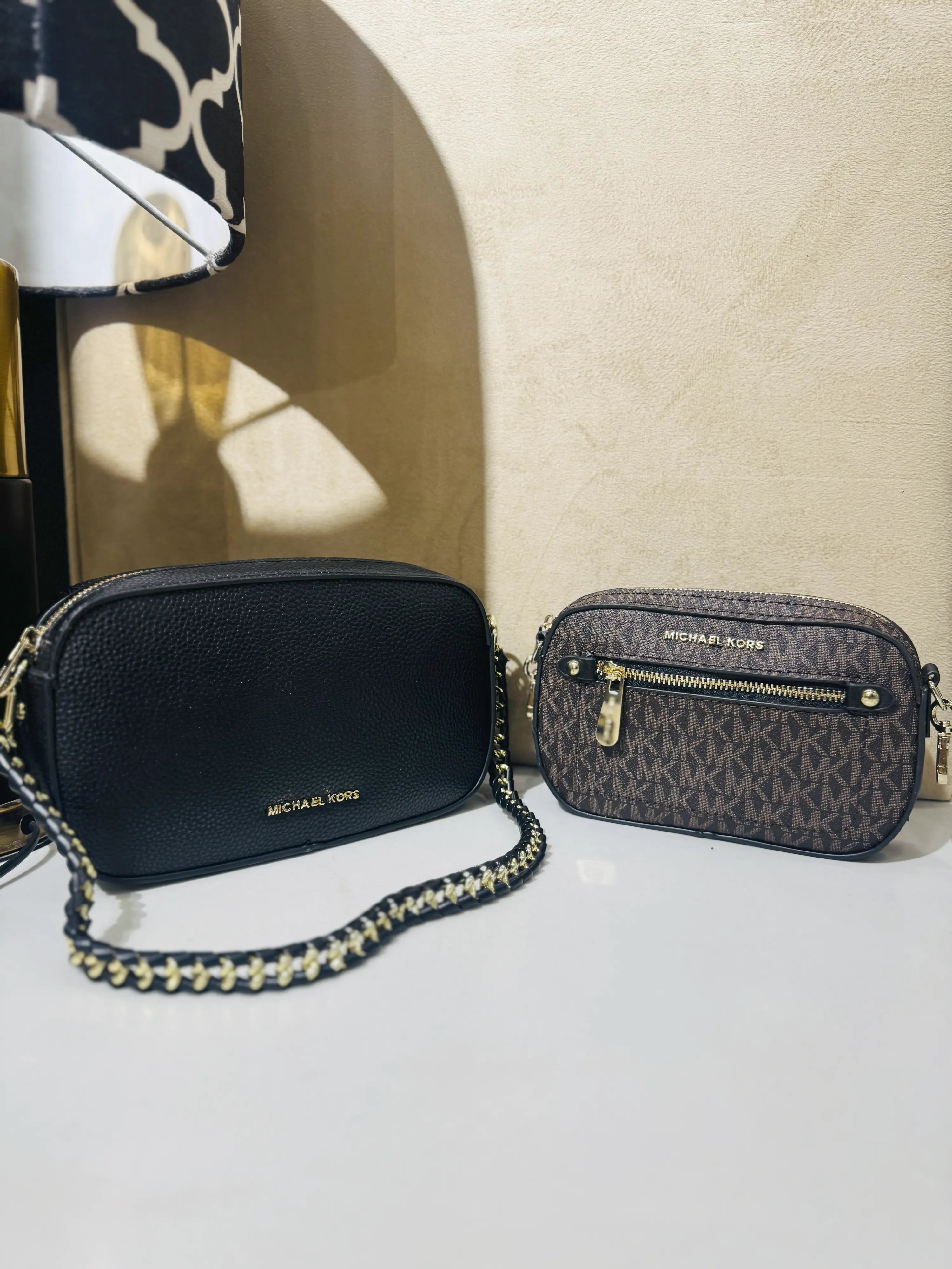 Michael Kors Bucker