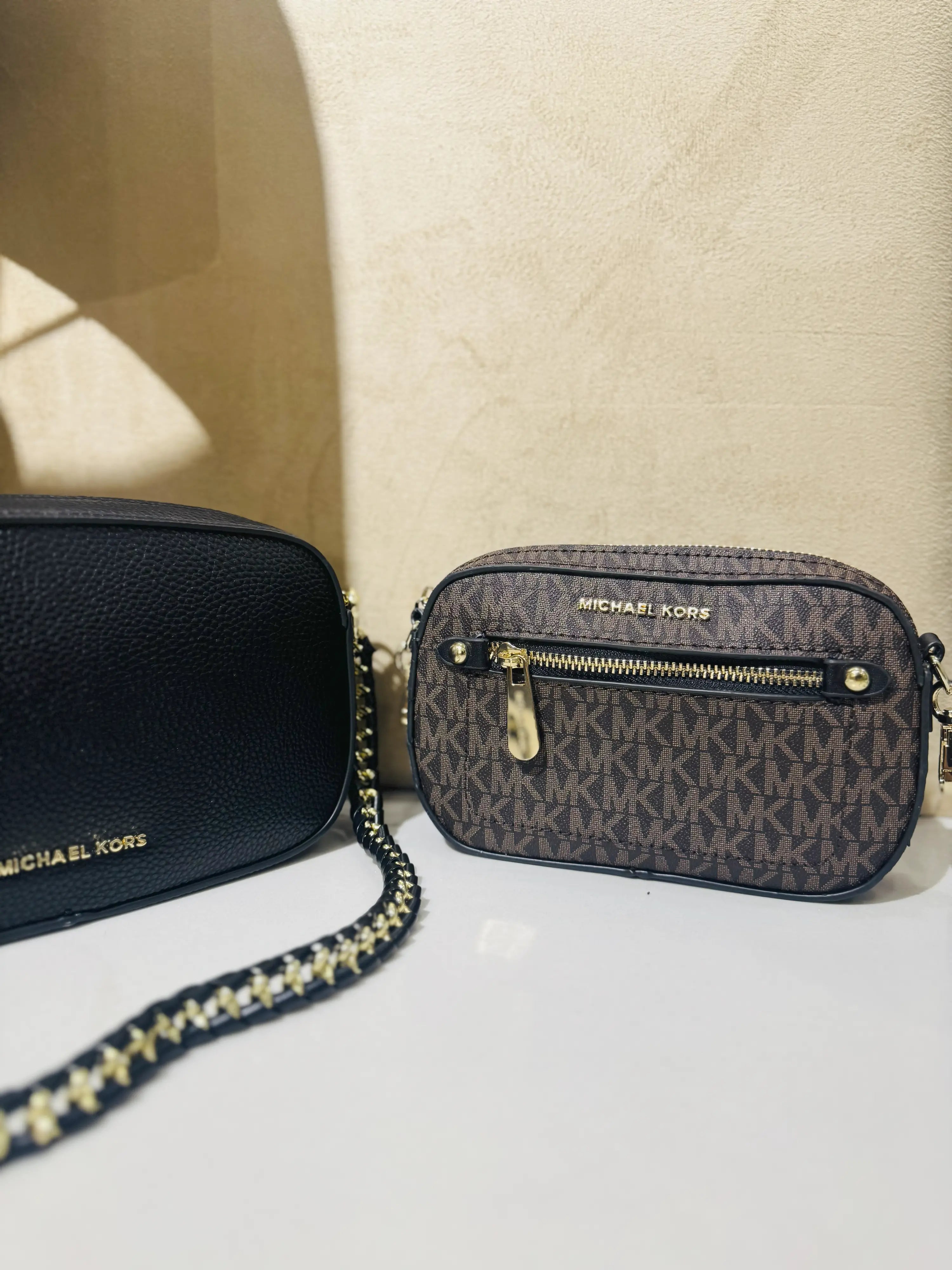 Michael Kors Bucker