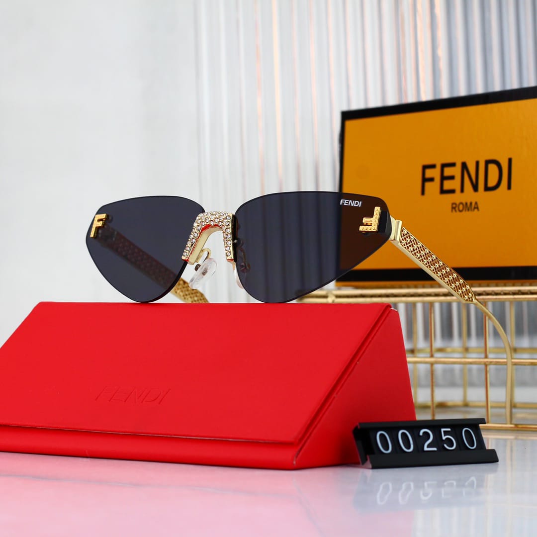 Fendi Roma SunGlasses With Box
