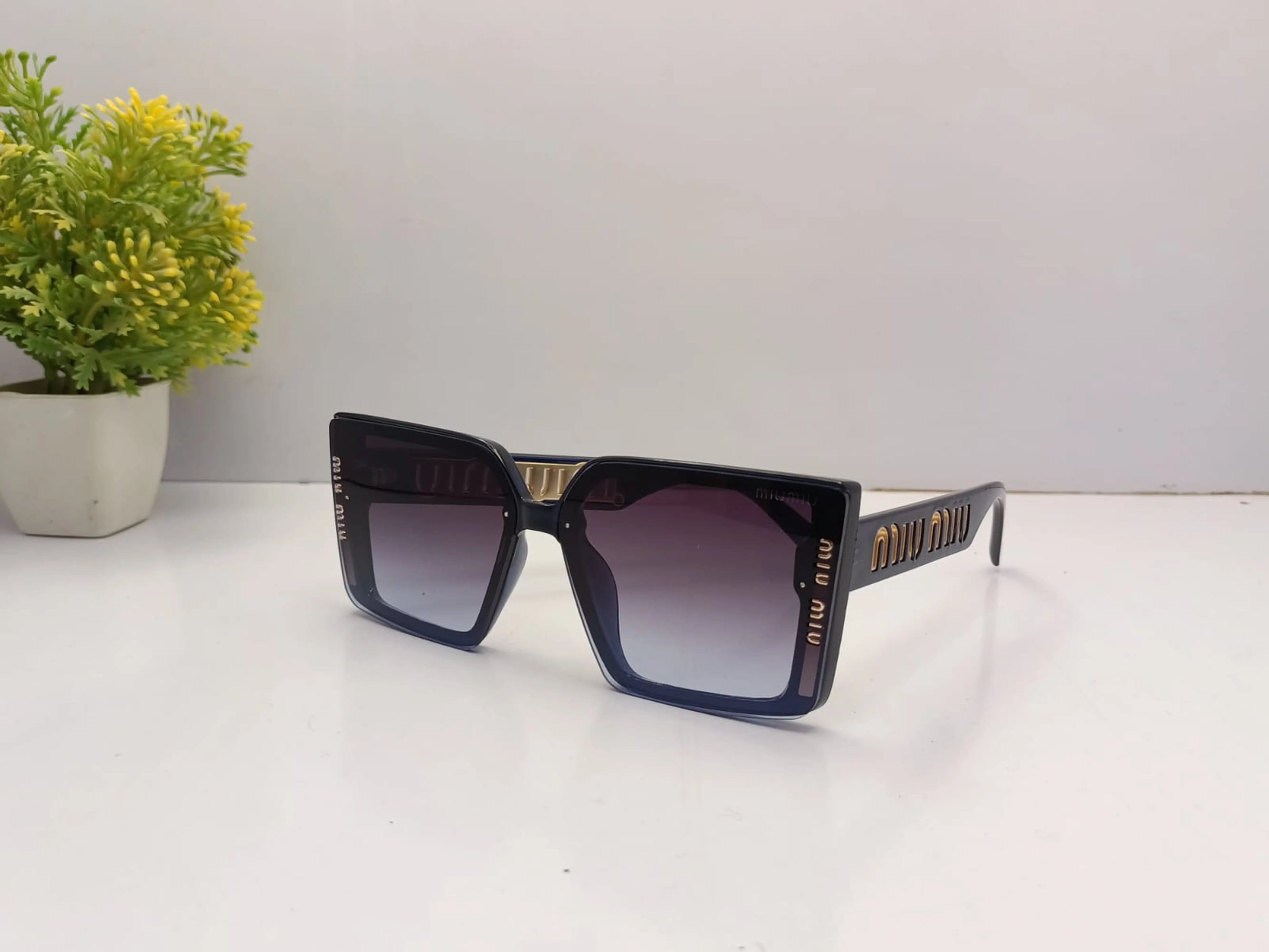 Mui Mui SunGlasses With Complete Box and Packaging